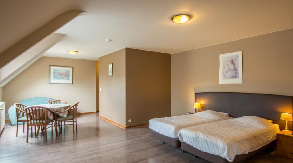 קרקהובן Hotel Lommel Broek מראה חיצוני תמונה